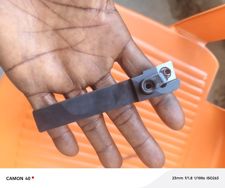 Turning Tools Holder: MCLNR1616H09