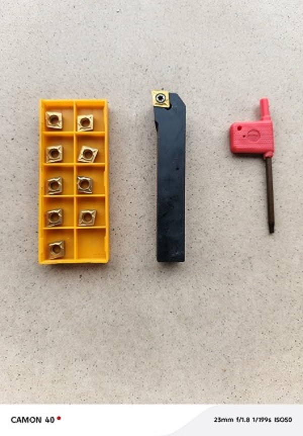 SCLCR 1616 H09 (95°) Toolholder for Screw-on Inserts